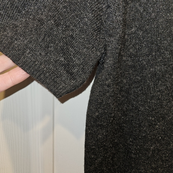 Josephine Chaus Size Small - short sleeve lightweight Silk and Cashmere sweater - Picture 3 of 5